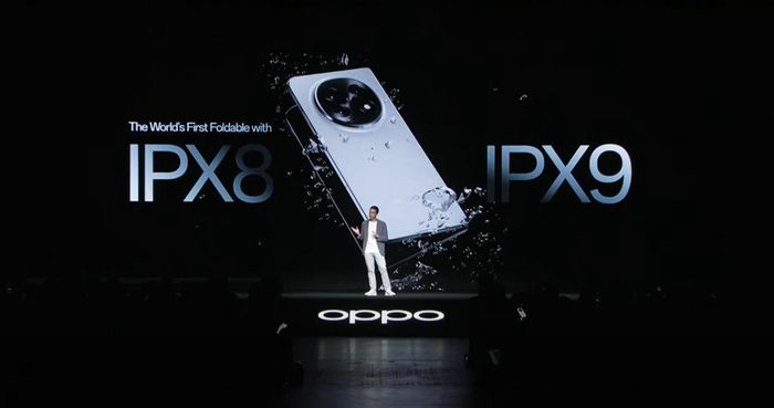 OPPO Find N5 được trang bị khả năng kháng nước IPX9 cực kỳ ấn tượng