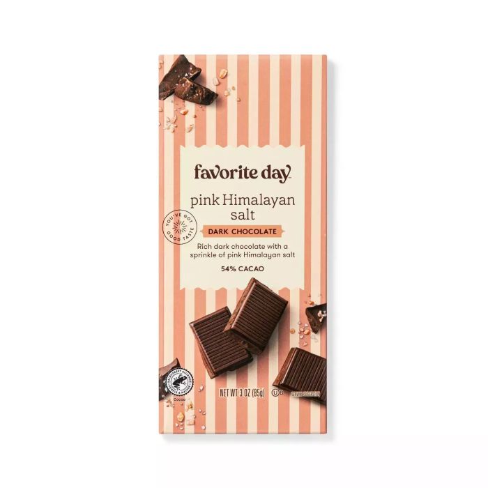 This sea salt chocolate bar is an excellent treat for chocolate lovers.