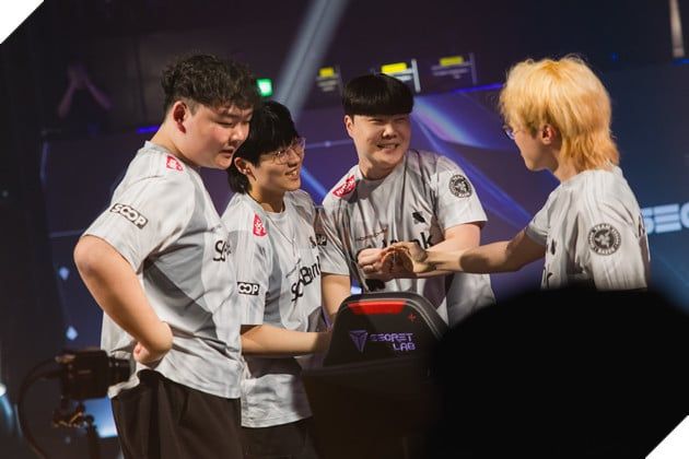VALORANT Masters Bangkok 2025: EDG và DRX Khẳng Định Đẳng Cấp Ngay Ngày Đầu Tiên 4