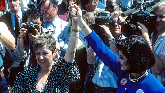 In 1989, Norma McCorvey and attorney Gloria Allred participated in a rally outside the U.S. Supreme Court Building.