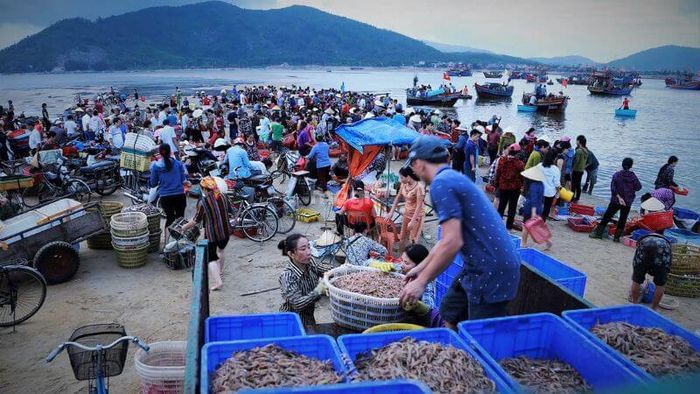 Dịch vụ đời sống ở Hồ Tràm