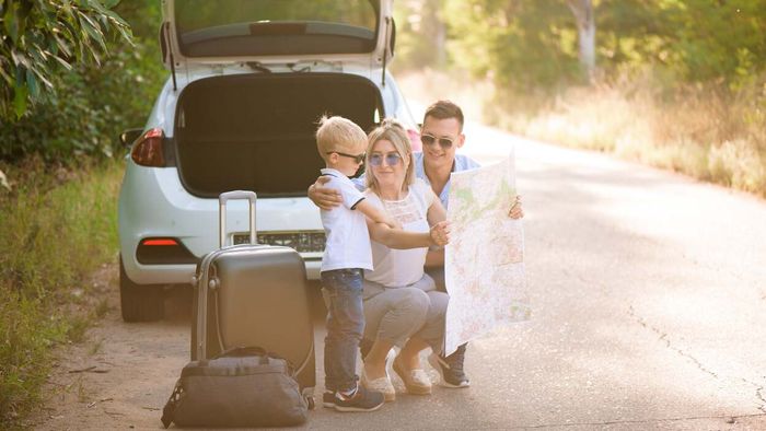 Is it better to travel with points, cash, or a mix of both?