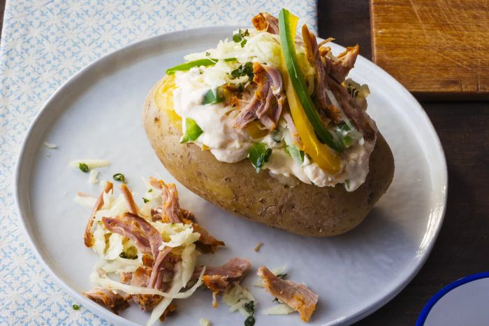 baked-potato-airfryer-GettyImages-1140188567