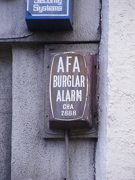 File:CHA 2888 . London telephone exchange CHArterhouse, AFA Burglar Alarm. WC1.jpg