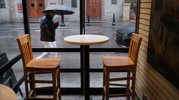 Show Extra Generosity with Tips for Service Workers Right Now