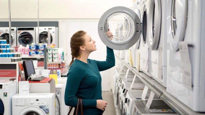 Considering Leasing Your Next Big Purchase? Here’s What You Need to Know.
