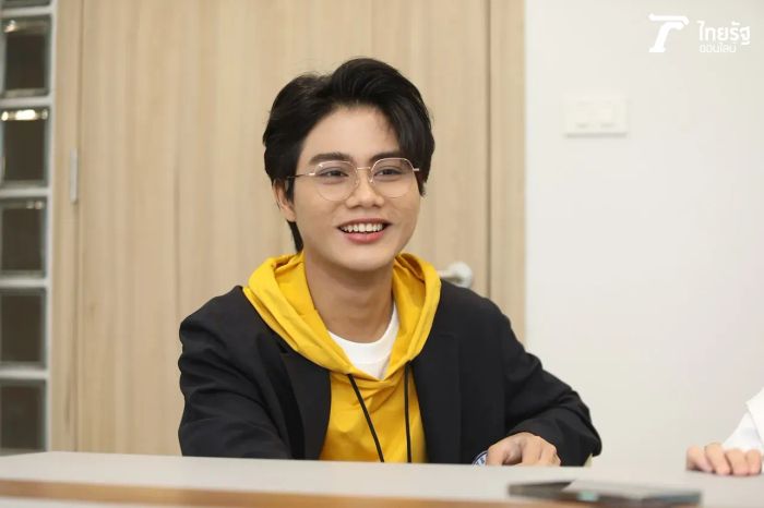 Yes Indeed จากการเล่นดนตรีเปิดหมวก สู่การเป็นศิลปินรุ่นใหม่ที่เต็มไปด้วยความสามารถพร้อมที่จะพิสูจน์ตัวเอง