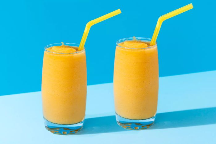 smoothie-recipes-GettyImages-1224212638