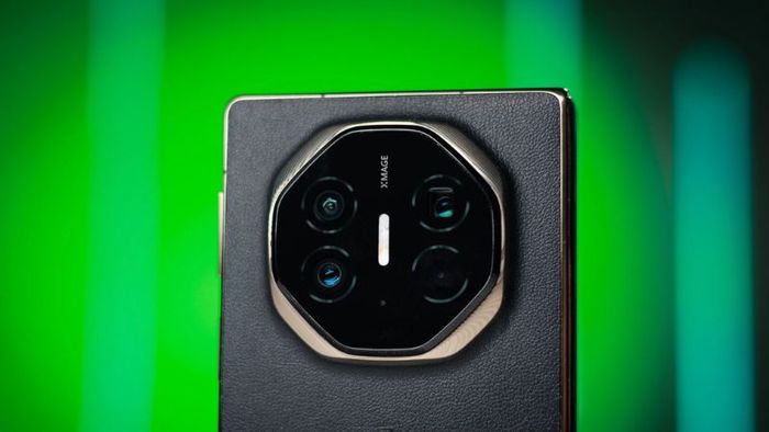 Huawei Mate XT
