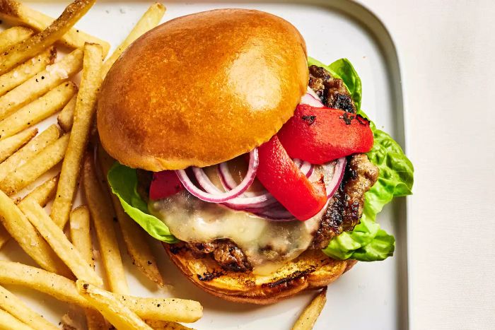 0124DIN-Italian-Sausage-Burgers