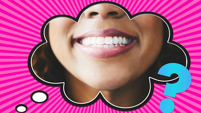 She clearly has eight incisors.