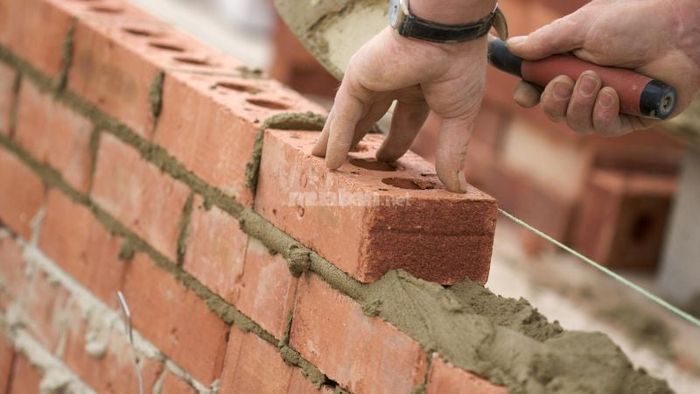 Giá vật liệu xây dựng thay đổi theo thời gian và tùy theo khu vực thi công.