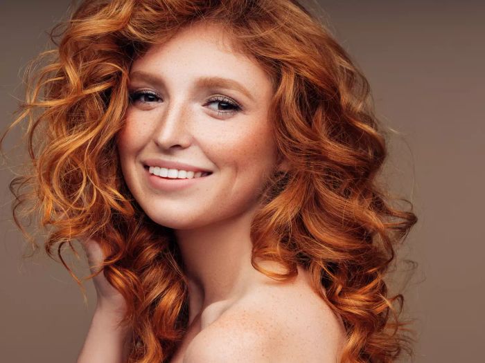 Elegant redhead woman
