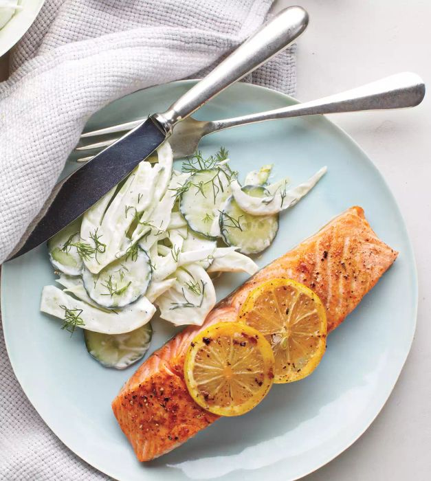 Salmon With Creamy Cucumber-Fennel Salad