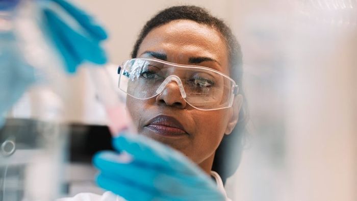 female scientist