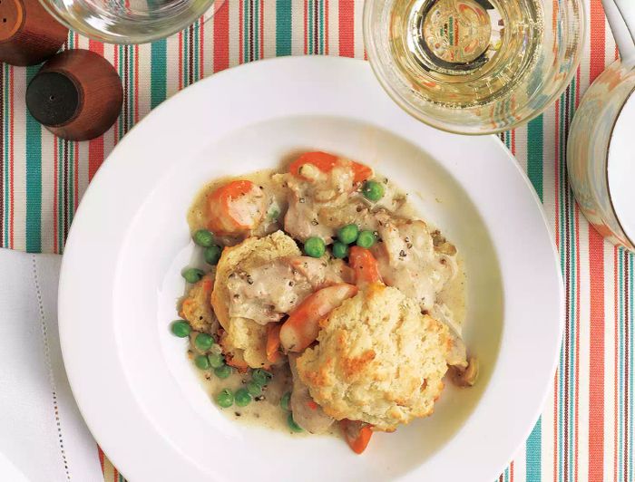 Easy chicken recipes - Slow-Cooker Crockpot Creamy Chicken With Biscuits