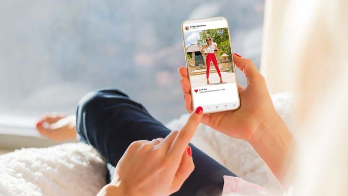 How to Control Your Spending on Instagram