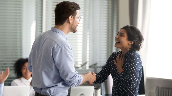 How to Make a Lasting Impression at Your New Job