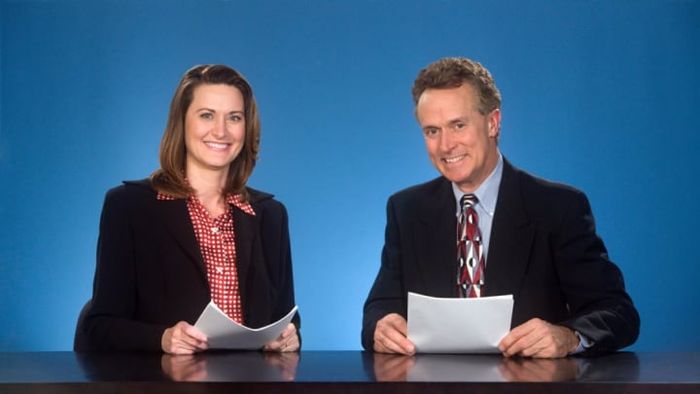News anchors have become experts in maintaining a neutral linguistic style.