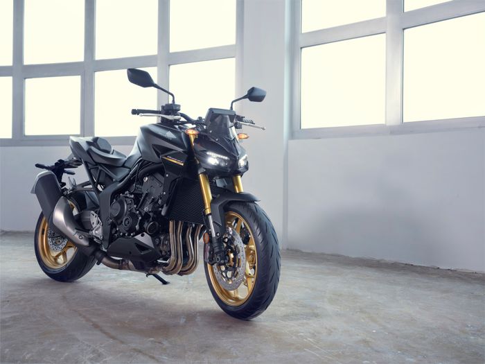 CB1000 Hornet.jpg