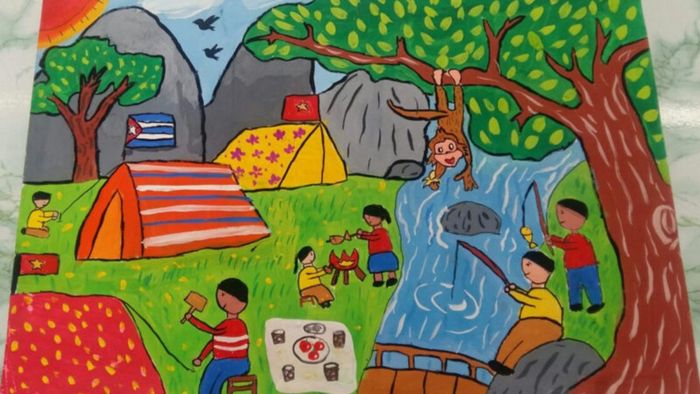 Trang trí lều trại lớp 8 sẽ thêm phần sinh động khi kết hợp với các chi tiết thú vị và sáng tạo.