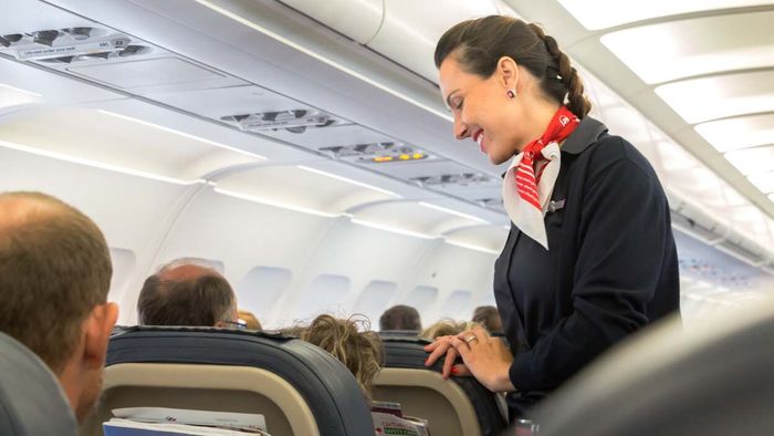 Avoid Signing Up for an Airline Credit Card When You're on the Plane