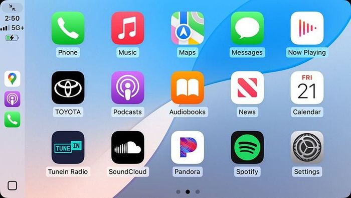CarPlay trong iOS 18.4 beta 1 giờ đây hỗ trợ ba hàng ứng dụng, thay vì chỉ có hai như trước đây.