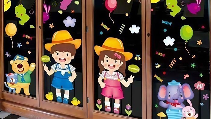 Trang trí cửa ra vào lớp mầm non