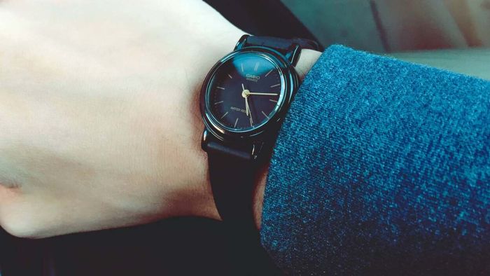 Stop Impulse Spending by Turning Prices into Time