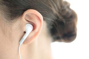 earphones