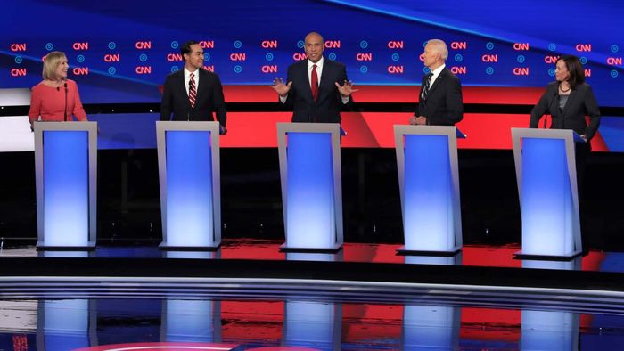 The Stance of Every Democratic Presidential Candidate on the Minimum Wage Issue