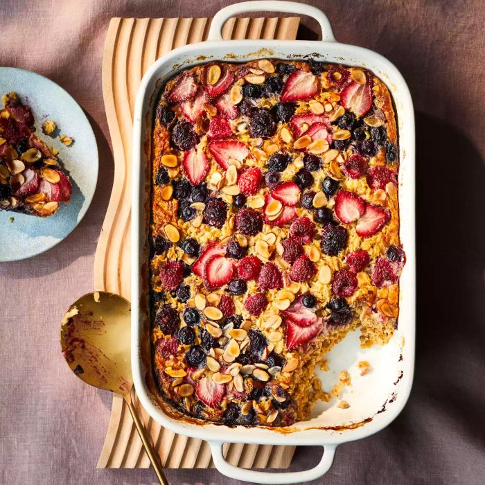 Berry-Stuffed Baked Oatmeal