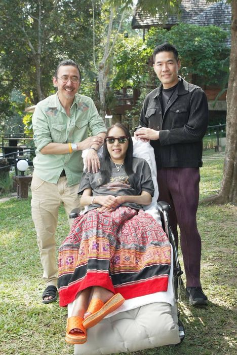 คุณหญิงแมงมุมและคุณดอลลาร์