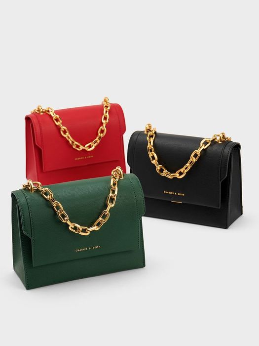 CHARLES & KEITH