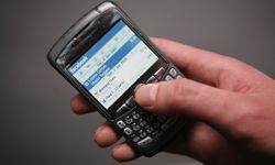 BlackBerry running Facebook
