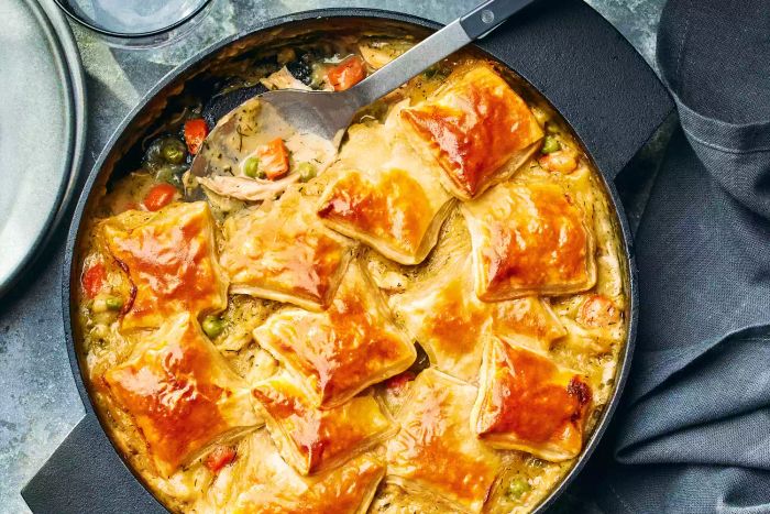 rotisserie-chicken-pot-pie-0324FEAT_38743-Mytour