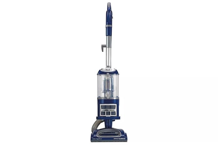 Amazon Shark NV360 Navigator Lift-Away Deluxe Upright Vacuum