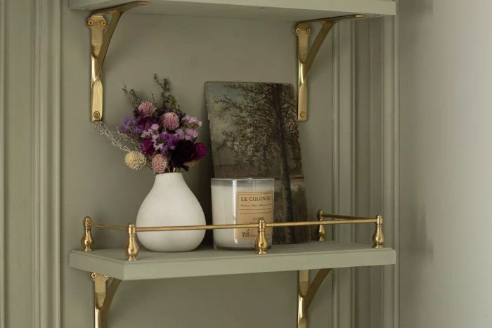 Gallery Rail