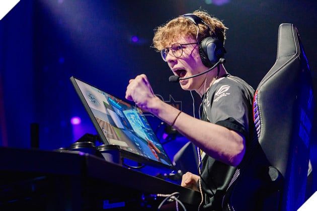 VALORANT Masters Bangkok 2025: Team Vitality và EDG giành vé vào vòng Play-off 2
