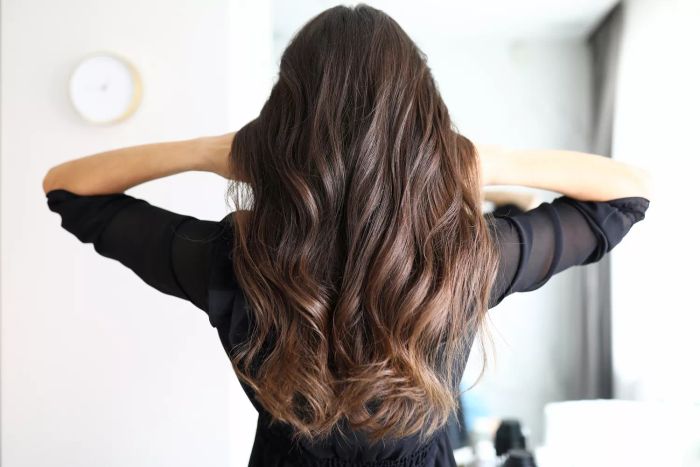 balayage-hair-Ideas-brunette-Mytour-GettyImages-1328884215