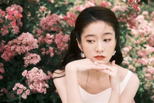 Tháng sinh tiết lộ những thử thách trong cuộc sống mà bạn sẽ đối mặt.