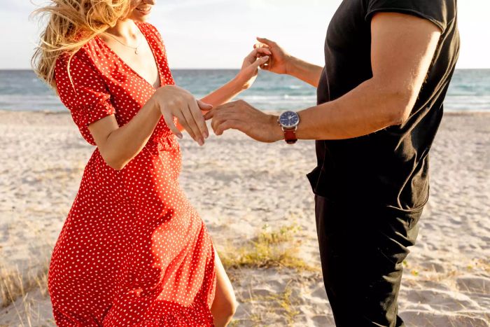 things-to-do-valentines-day-recreate-date-Mytour-GettyImages-1310818581