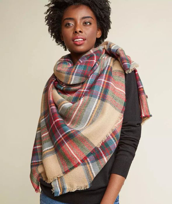 Willamette Wanderings Plaid Blanket Scarf in Classic Style
