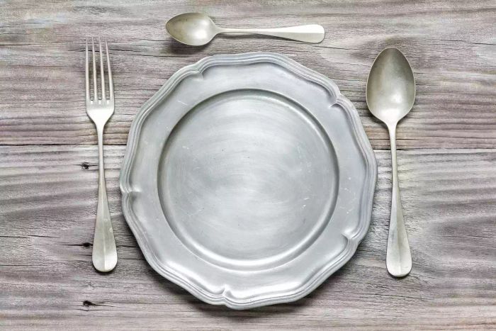 how-to-maintain-pewter-Mytour-GettyImages-1251077655