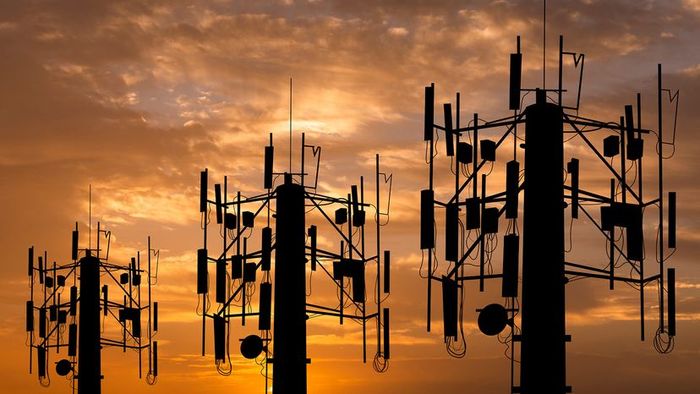 5G cellular tower