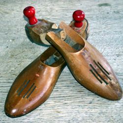 wooden shoe tree