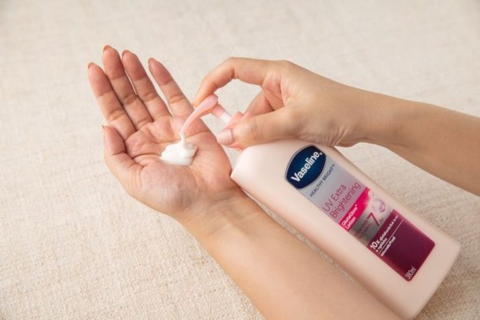 Vaseline Body Lotion Healthy Bright UV Lightening