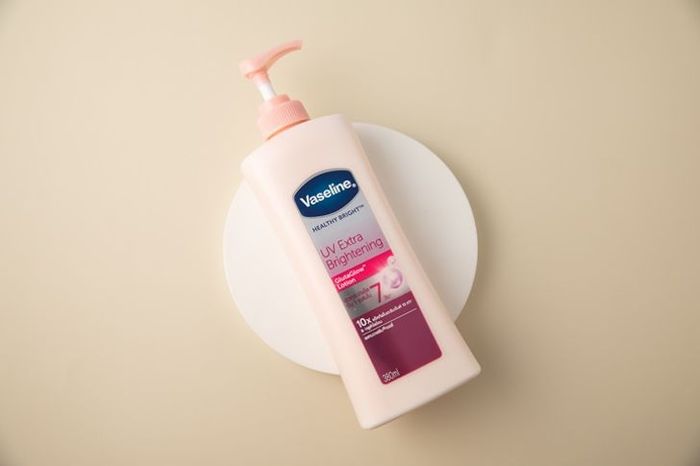 Vaseline Body Lotion Healthy Bright UV Lightening
