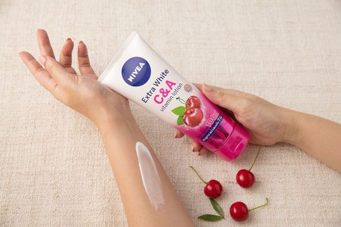 NIVEA Extra White C and A Vitamin Lotion