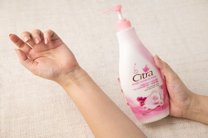 Citra Pearly White UV Aura